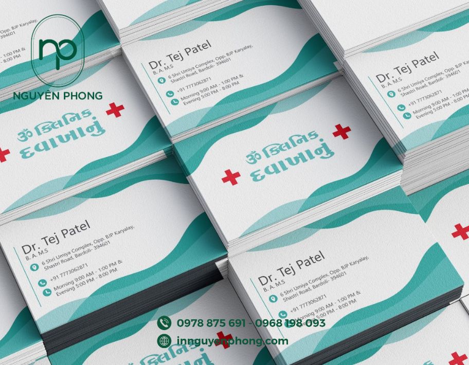 Mẫu card visit bác sĩ phổ biến